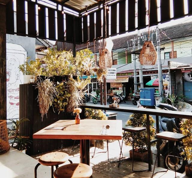 Bangkok Hustle Thai Food